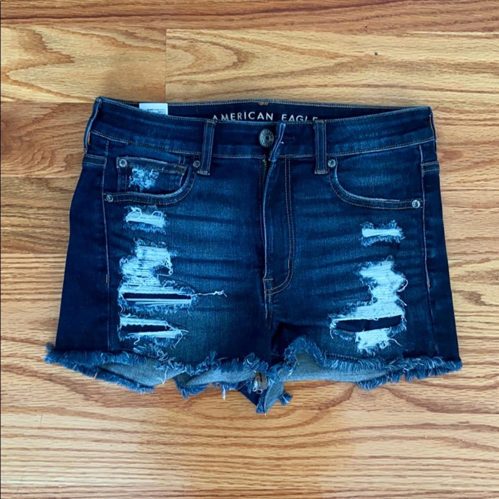 American Eagle • Distressed Jean Short